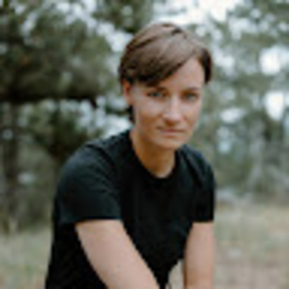 Meet your Posher, Megan - Picture 1 of 1